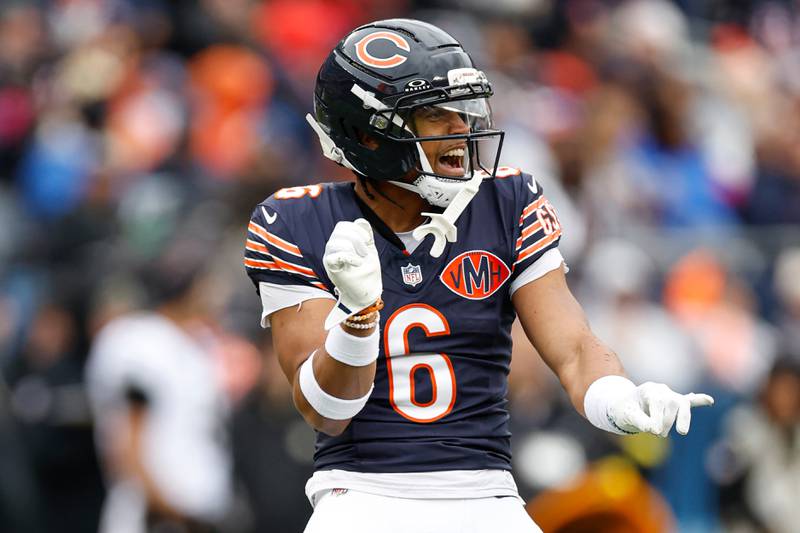 Chicago Bears cornerback Kyler Gordon (6) reacts during the first half of an NFL football game against the New Orleans Saints, Sunday, Oct. 19, 2025, in Chicago. (AP Photo/Kamil Krzaczynski)
