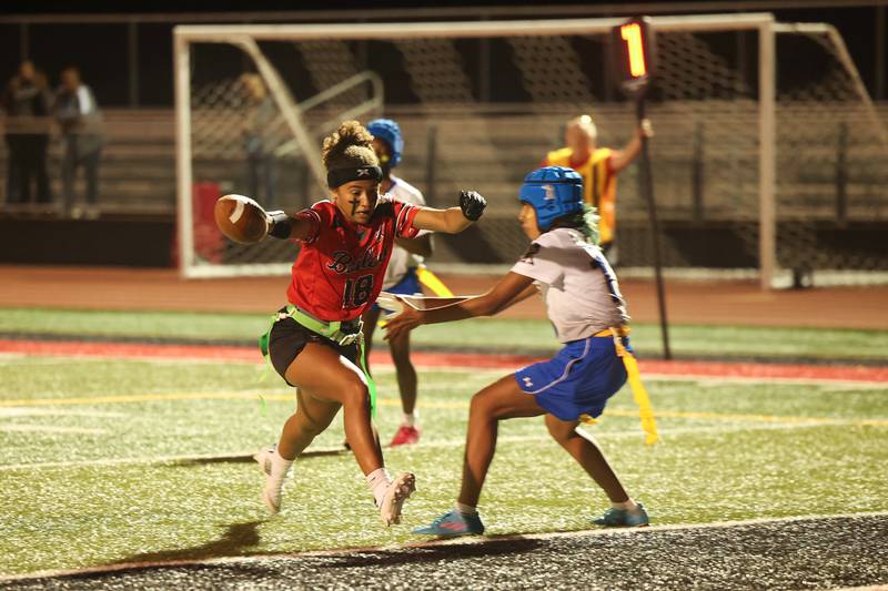 Bradley-Bourbonnais' Nia Lawrence runs in a touchdown during the Boilermakers' 60-7 victory over Joliet Central in the season opener on Aug. 25, 2025.