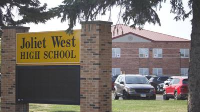 Police respond to fight at Joliet West High School