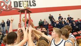 Boys basketball: Fieldcrest pulls away in second half to top Rock Falls for Colmone title
