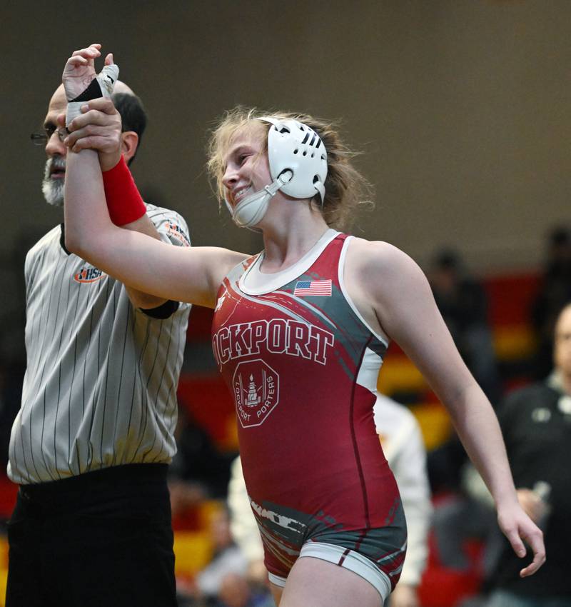 Lockport’s Claudia Heeney won the the 135-pound final against Prospect’s Viola Pianetto during the Schaumburg girls wrestling sectional Saturday.