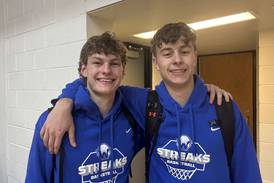 Ty Steponaitis’ monster dunk, Woodstock’s stellar defense combine to hand Johnsburg first KRC loss