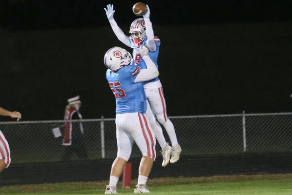 Ottawa runs to 52-0 win over Granite City