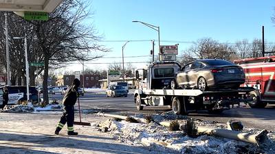 Joliet light pole knocked down after multi-vehicle crash on West Jefferson Street
