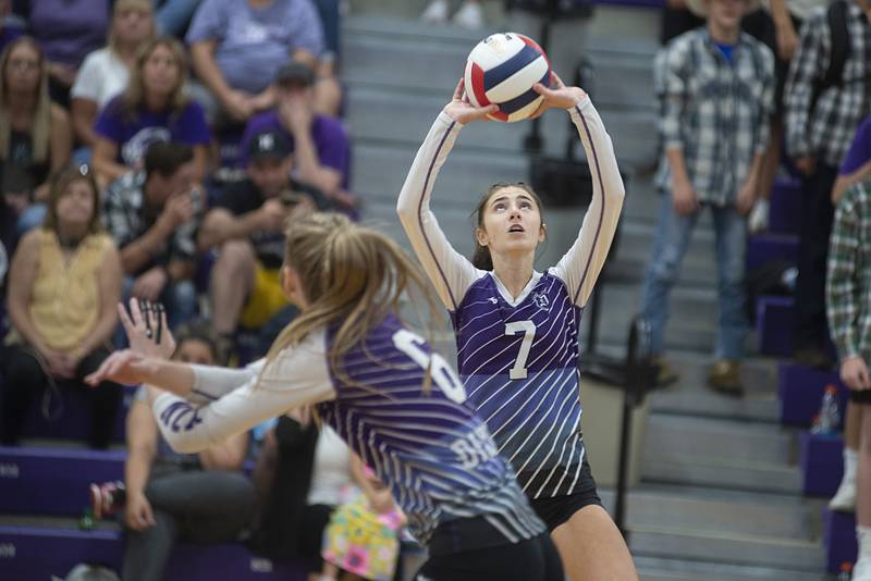 Dixon’s Sydney Hargrave sets the ball against Alleman on Wednesday, Sept. 7, 2022.