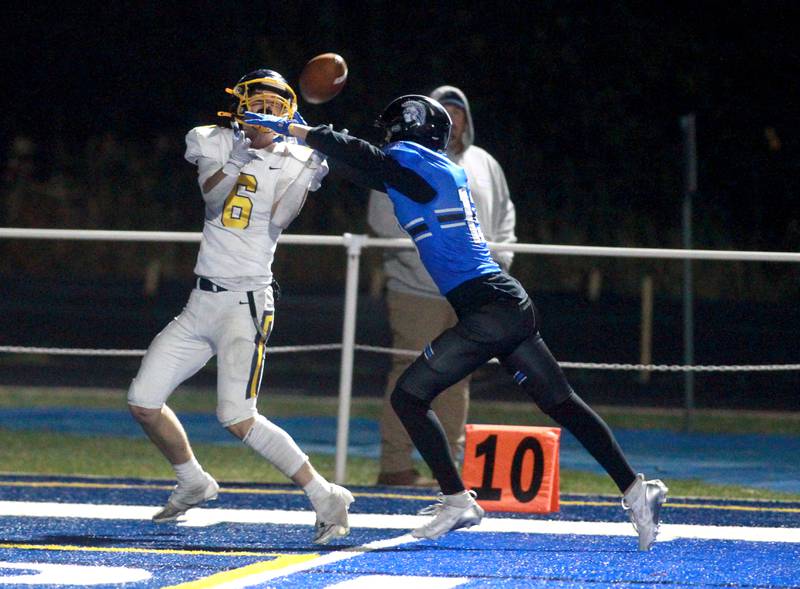 Sterling’s Jimmy Wadsworth gets under the ball and away from St. Francis’ Frankie Arnish during a Class 5A first-round game on Friday, Nov. 1, 2024 in Wheaton.