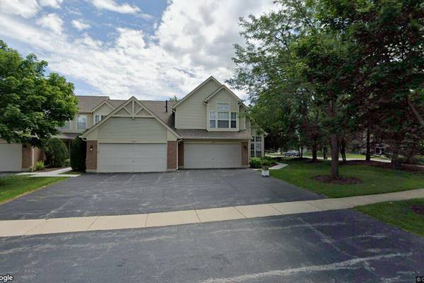 Residential home sells for $320,000 in Crystal Lake