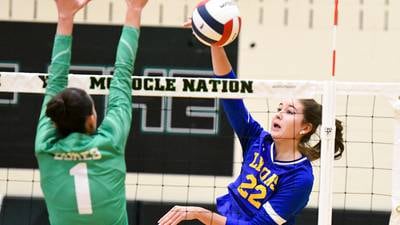 Taylor Carroll, Lyons stay locked in, close out York to win regional title