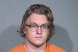 Florida man exposed himself to child in park, urinated in Fox River Grove police station, police say