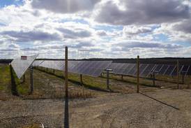 Ribbon-cutting, energization ceremony held for Oregon’s 31-acre community solar project