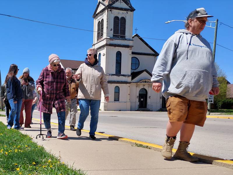 Streator Walking Club encourages activity, social interaction