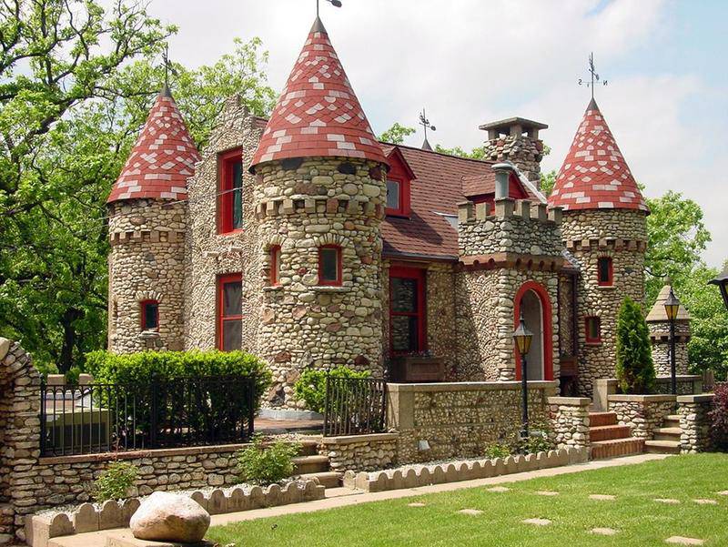 The Bettendorf Castle in Fox River Grove is a McHenry County landmark.