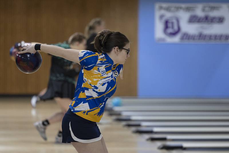 Sterling’s Loralei Michels makes her throw during bowling regionals at Plum Hollow in Dixon on Saturday, Feb. 4, 2023.