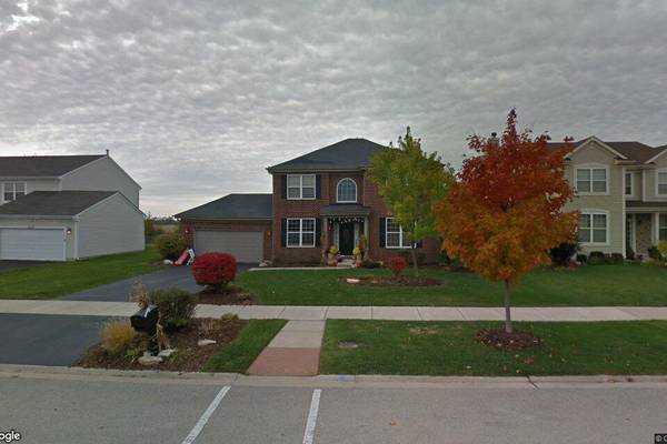 Single-family home sells in Plainfield for $527,000