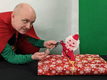 WT Productions delivers ‘Seasonal Gifts’ to St. Charles stage