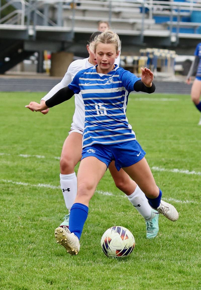 Princeton's Madie Gibson winds up for a goal during Tuesday's soccer match at Bryant Field against IVC. The Tigresses won 9-0.