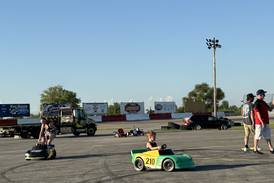 Kids take to the track at the Grundy County Fair