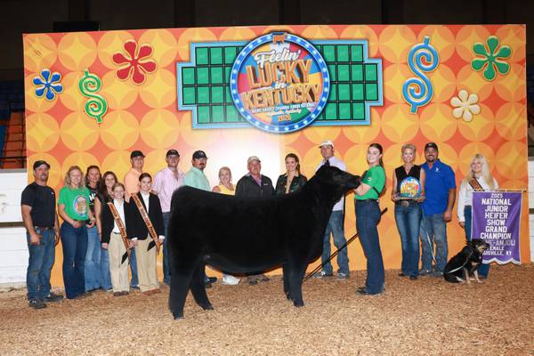 Hennepin teen wins National Grand Champion title for third year