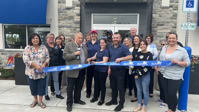 Batavia Chamber holds ribbon-cutting for Culver’s