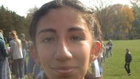 Willowbrook’s Amelie Ojeda counts another historic accomplishment, becomes school’s first sectional XC champ