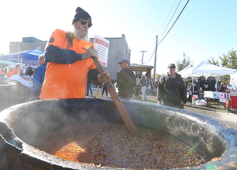 Photos A beautiful day for Burgoo in Utica Shaw Local