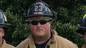 Sycamore firefighter dies days after escort home