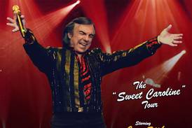 Neil Diamond tribute show coming to Rialto Square Theatre Oct. 18