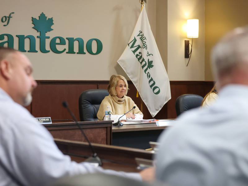 LaMore voids vote on department heads’ contract