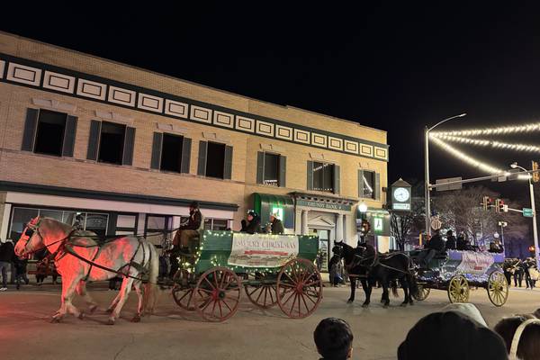 Lighted Holiday Parade makes its way through Downtown Morris as city celebrates Christmas season