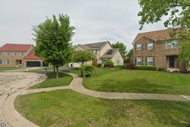 Single-family home sells for $395,000 in Channahon