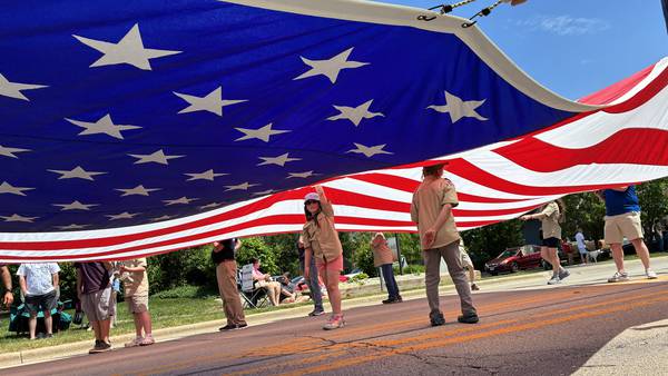 Photos: Crystal Lake Memorial Day Parade, Lake in the Hills Veterans Memorial