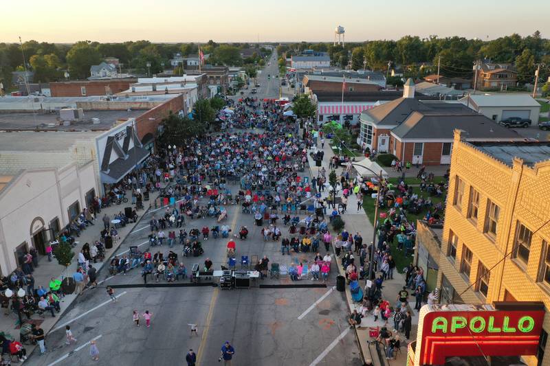 A large crowd attends  the Down on Main Street Concert Series featuring Dillion Carmichael on Friday, Aug. 9, 2024 in Princeton.