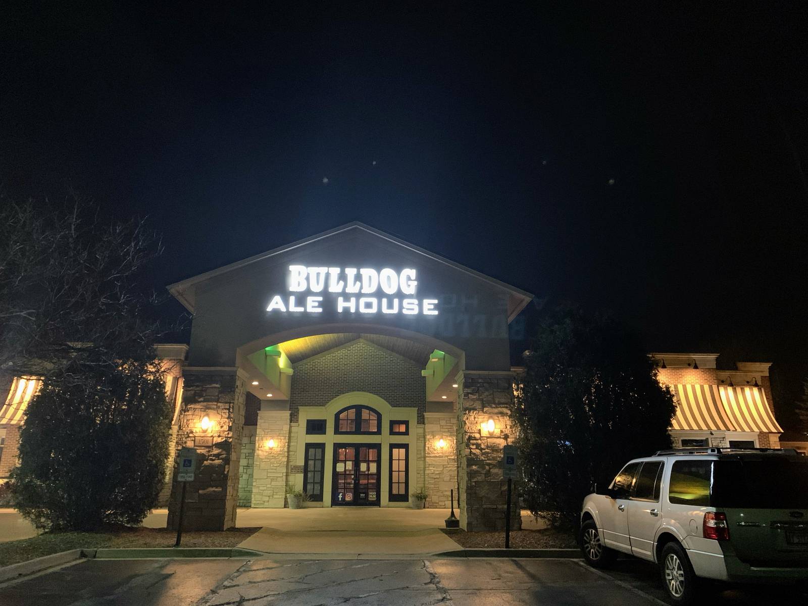 Mystery Diner in McHenry: Bulldog Ale House serves appetizing menu options – Shaw Local