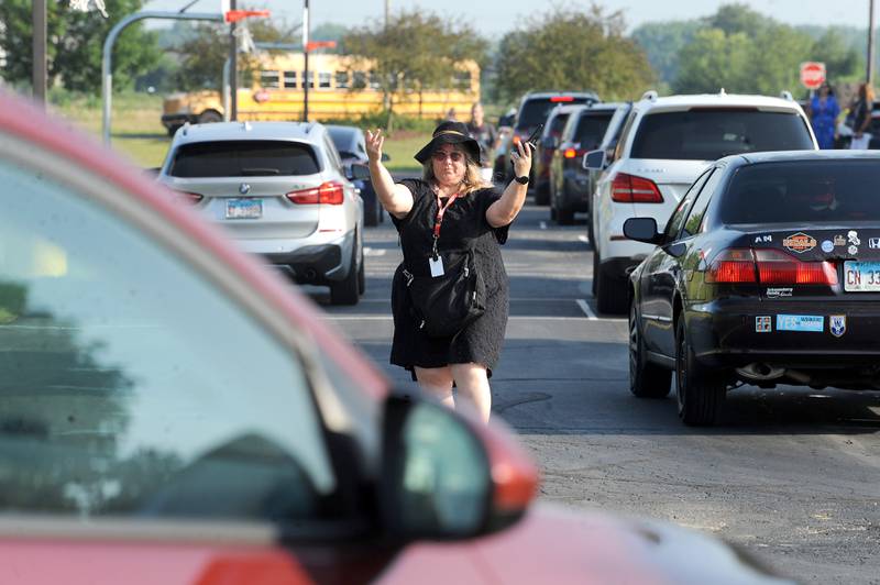 Photos First day of school at Yorkville School District Y115 Shaw Local