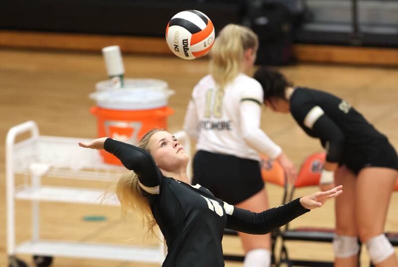 Photos DeKalb volleyball hosts Sycamore in an early season matchup