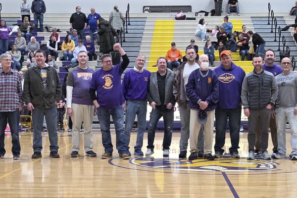 Mendota honors 1995-96 state team: NewsTribune boys basketball notebook