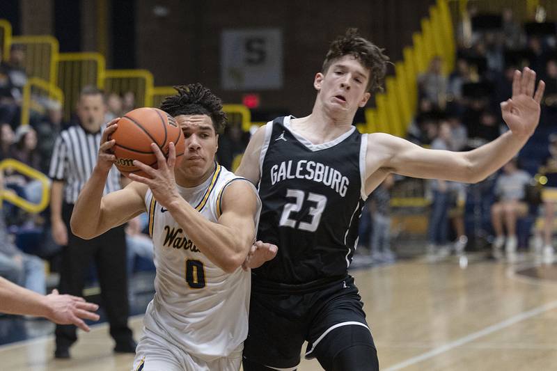 Sterling’s Andre Klaver drives against Galesburg’s Nolan Carl Tuesday, Jan. 24, 2023.