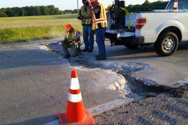 IDOT warns extreme temperatures could cause pavement failures, road buckling