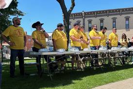 Grundy Bank hot dog contest set for Friday