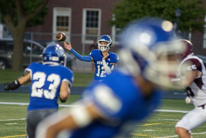 Newman’s JJ Castle makes a pass against Rockridge Friday, Sept. 2, 2022.