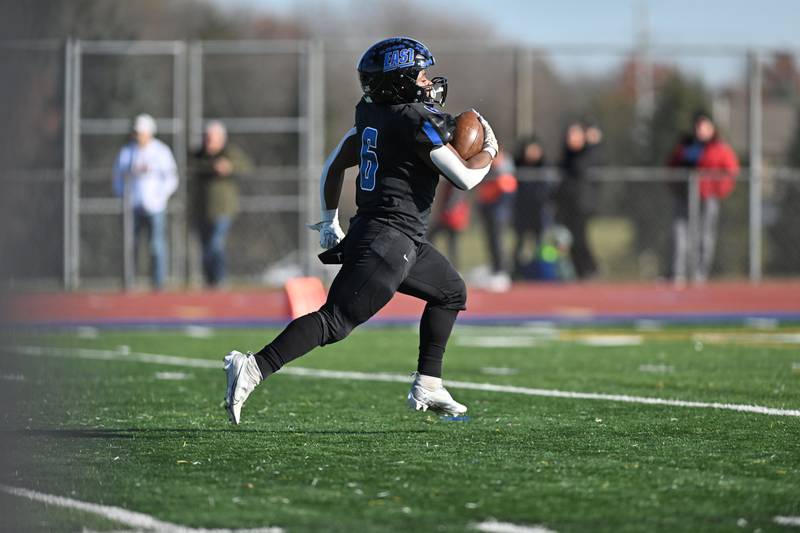 Lincoln-Way East's Nuri Muhammad runs for a touchdown  during the IHSA class 8A semifinals playoff game against Barrington on Saturday, Nov. 18, 2023, at Frankfort. (Dean Reid for Shaw Local News Network)