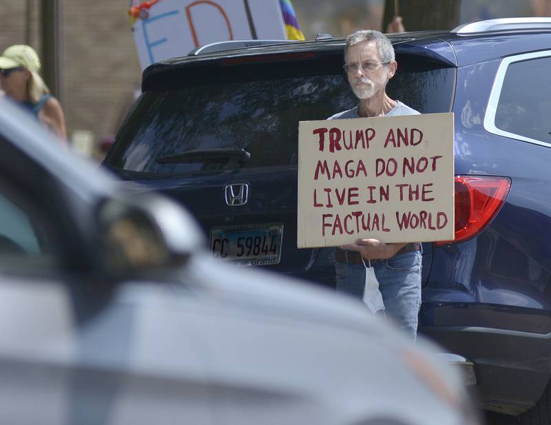 Protesters participating in the national “Rage Against the Regime”, lined LaSalle St in Ottawa Saturday to protest the policies of President Tump’s administration.