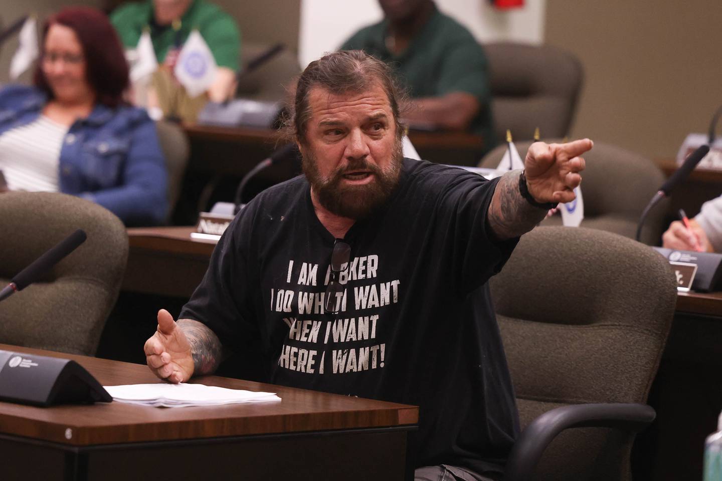 Veterans Assistance Manhattan delegate Robert Angone demands the committee listen to William Sutton at the Veterans Assistance Commission Committee meeting at the Will County Office Building. Tuesday, Sept. 13, 2022, in Joliet.