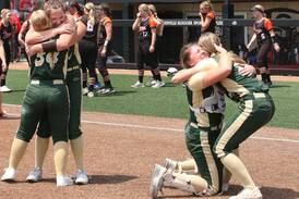 Softball: St. Bede dethrones Illini Bluffs for 1A title