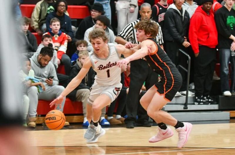 Bradley-Bourbonnais' Gavin Kohl drives to the lane Friday night during the Boilermakers' 56-35 victory over Lincoln-Way West.