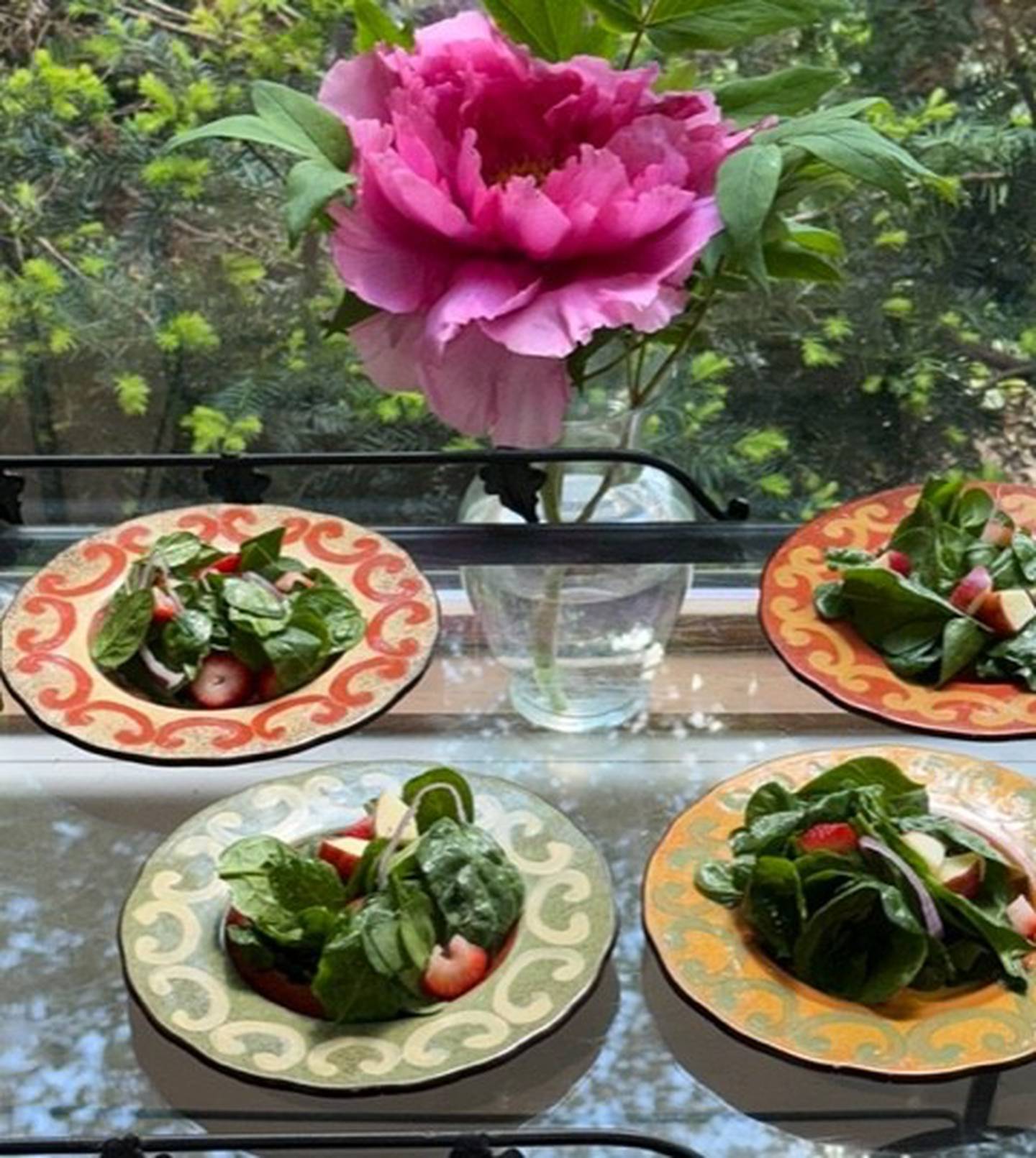 Susan Goodfellow Lagerloef's spinach salad.