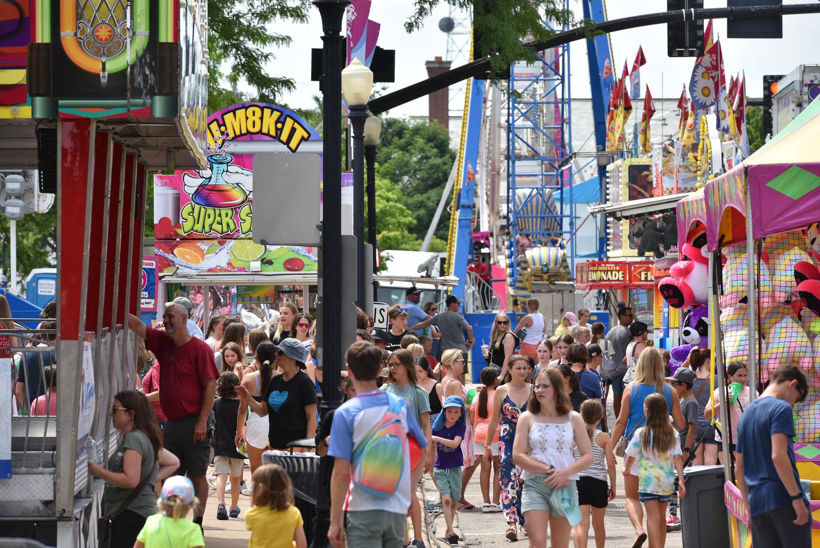 Photos Rotary GroveFest in Downers Grove Shaw Local