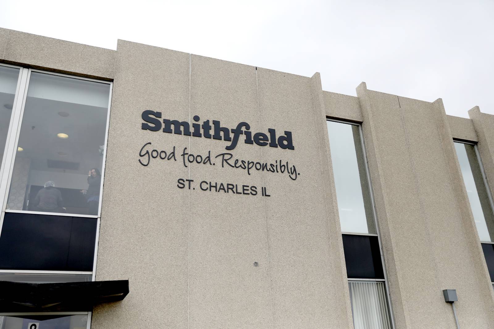 Smithfield to give away more than 7K hams Thursday Shaw Local