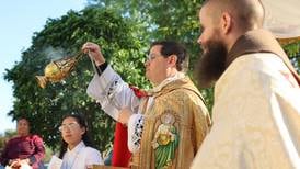 Photos: National Eucharistic Pilgrimage travels to Kankakee