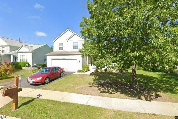 Sale closed in Elgin: $370,000 for a single-family home